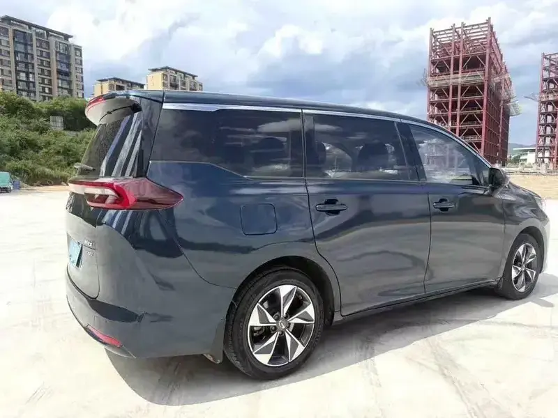 2021 GAC Trumpchi M6 с пробегом 100 000 км