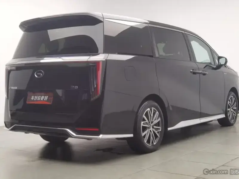 2024 GAC Trumpchi M8 с пробегом 23 000 км
