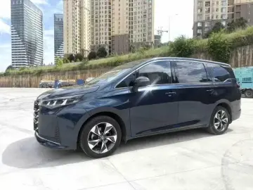 2021 GAC Trumpchi M6 с пробегом 100 000 км