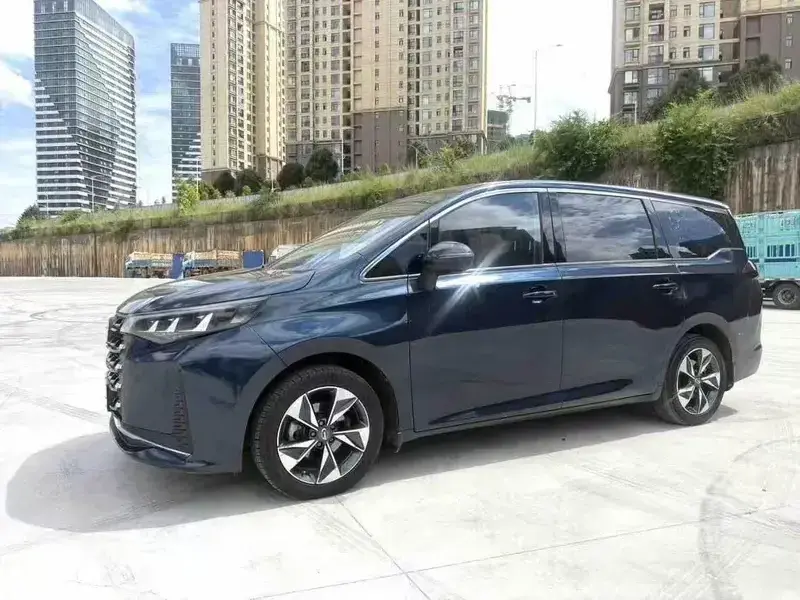 2021 GAC Trumpchi M6 с пробегом 100 000 км