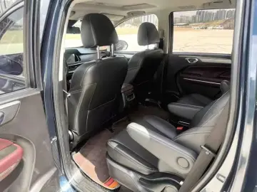 2021 GAC Trumpchi M6 с пробегом 100 000 км