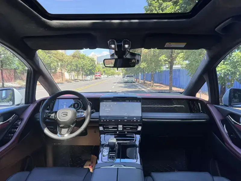 2023 GAC Trumpchi M8 с пробегом 57 000 км