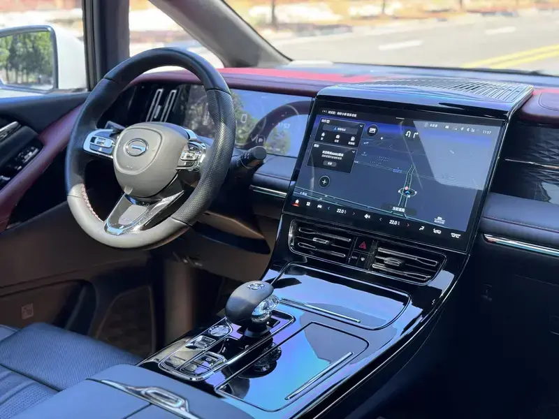 2023 GAC Trumpchi M8 с пробегом 57 000 км