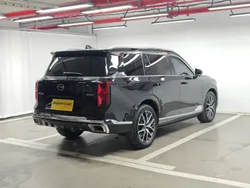 2024 GAC Trumpchi ES9 с пробегом 63 900 км