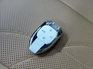 2024 GAC Trumpchi ES9 с пробегом 63 900 км