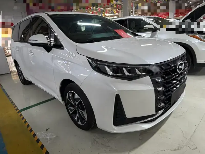 2021 GAC Trumpchi M6 с пробегом 65 000 км