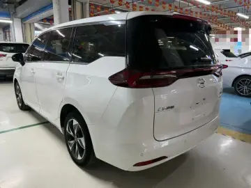 2021 GAC Trumpchi M6 с пробегом 65 000 км