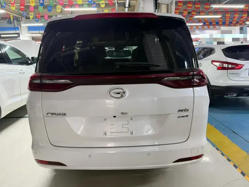 2021 GAC Trumpchi M6 с пробегом 65 000 км