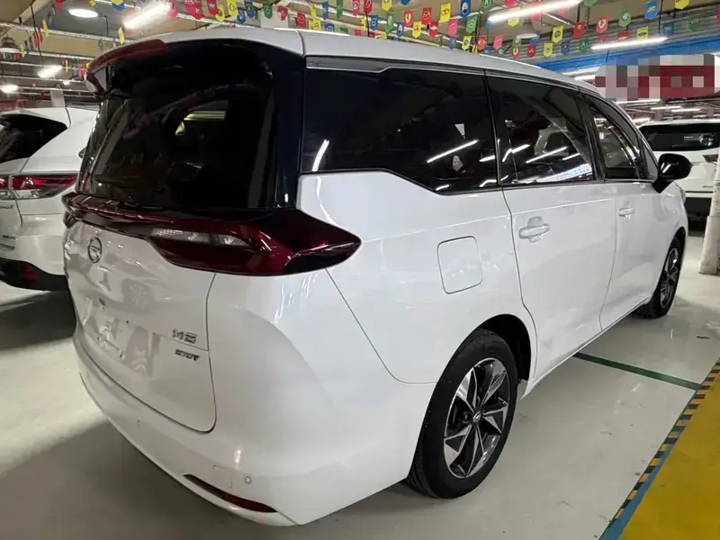 2021 GAC Trumpchi M6 с пробегом 65 000 км