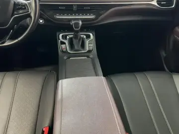 2021 GAC Trumpchi M6 с пробегом 65 000 км
