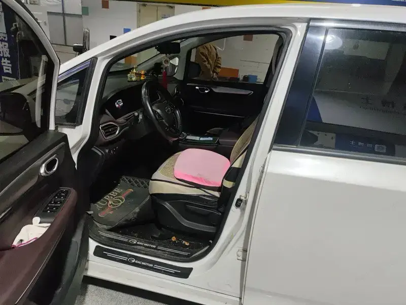2021 GAC Trumpchi M6 с пробегом 15 000 км
