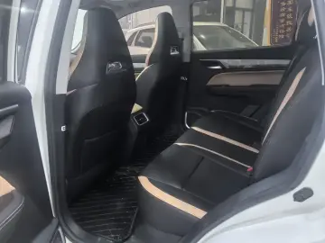 2024 Geely Haoyue Pro с пробегом 37 000 км