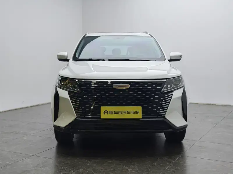 2024 Geely Haoyue Pro с пробегом 20 800 км