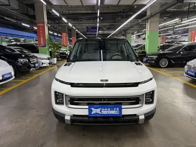 2023 Geely Icon с пробегом 5 500 км