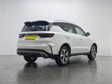 2024 Geely Haoyue Pro с пробегом 20 800 км