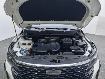 2024 Geely Haoyue Pro с пробегом 20 800 км
