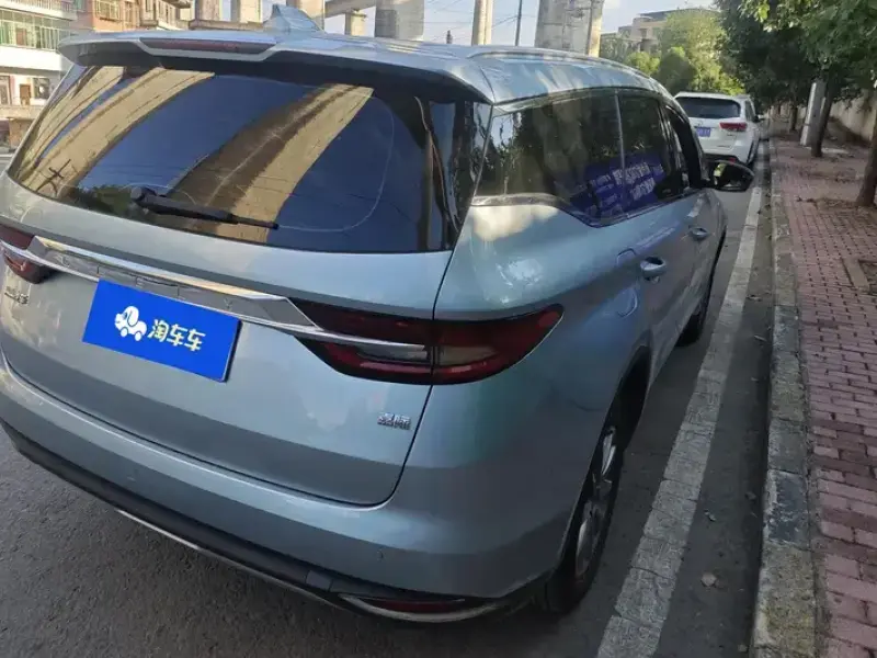 2021 Geely Jiaji с пробегом 99 000 км