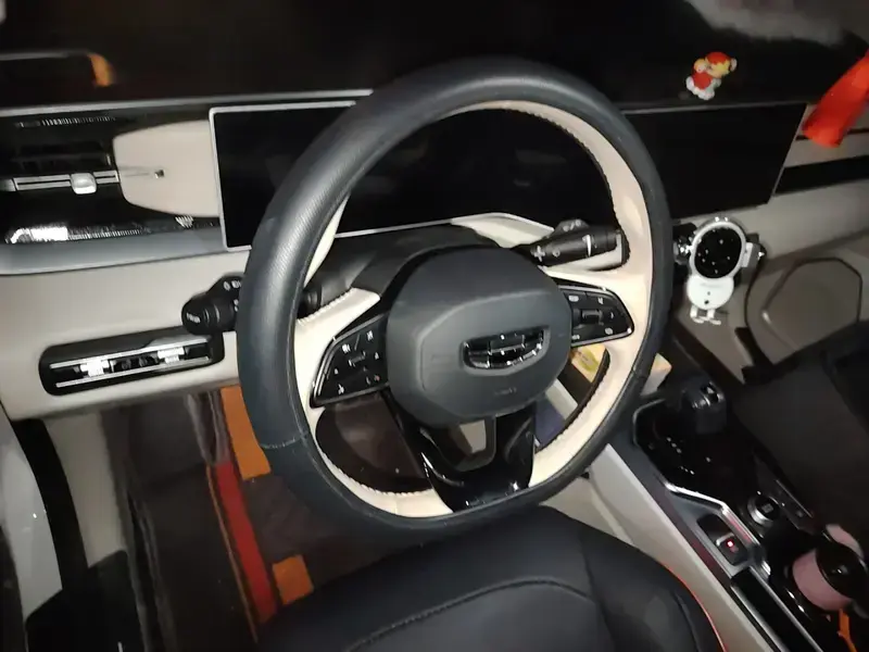2023 Geely Icon с пробегом 22 800 км