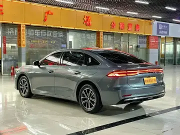 2025 Geely Galaxy A7 с пробегом 10 000 км