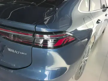 2025 Geely Galaxy A7 с пробегом 6 000 км