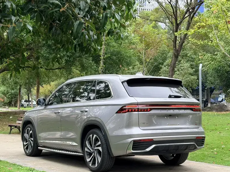 2021 Geely Monjaro с пробегом 40 000 км