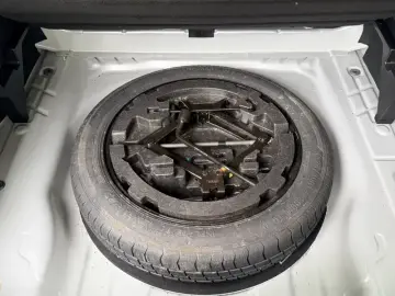 2021 Geely Monjaro с пробегом 40 000 км