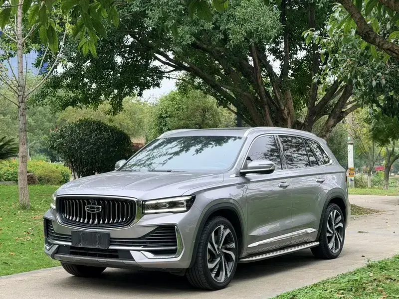 2021 Geely Monjaro с пробегом 40 000 км