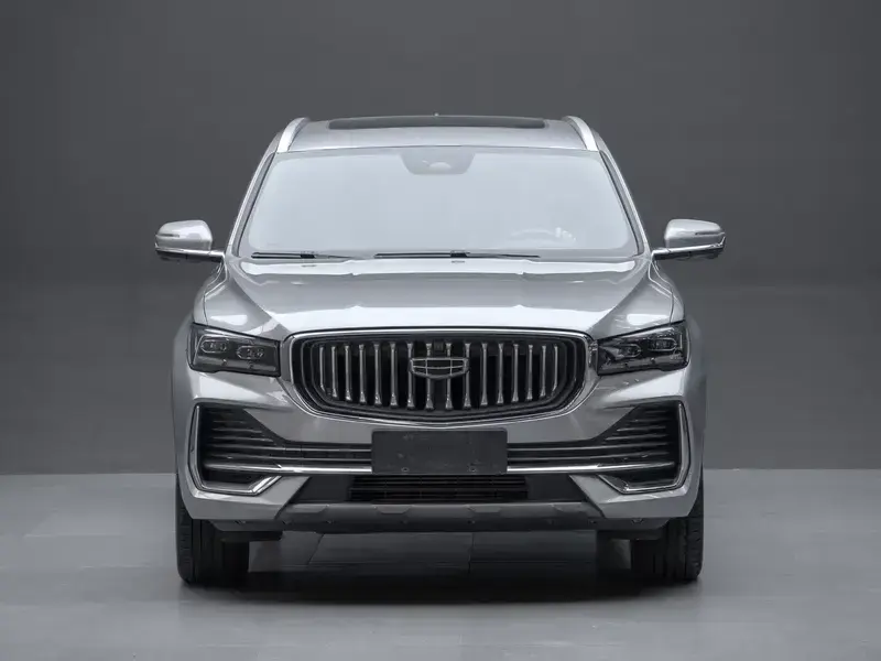 2021 Geely Monjaro с пробегом 28 500 км