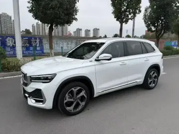 2024 Geely Monjaro с пробегом 30 000 км