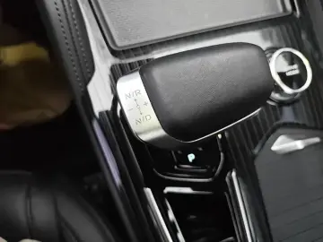2023 Geely Monjaro с пробегом 42 100 км