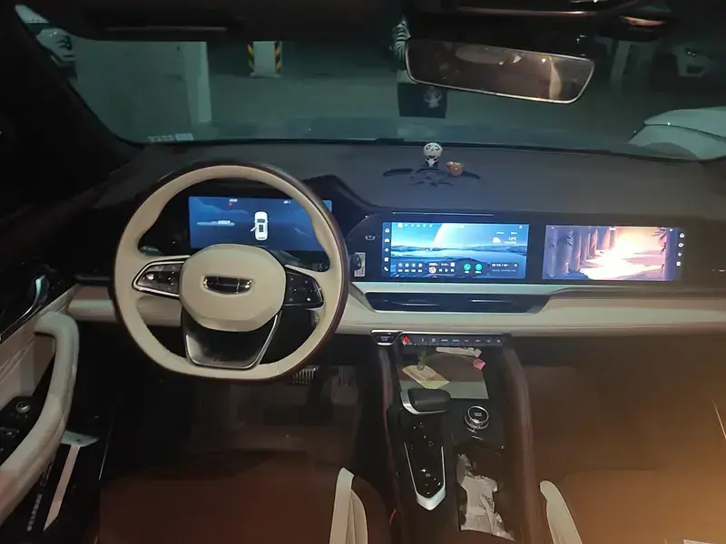 2021 Geely Monjaro с пробегом 63 400 км