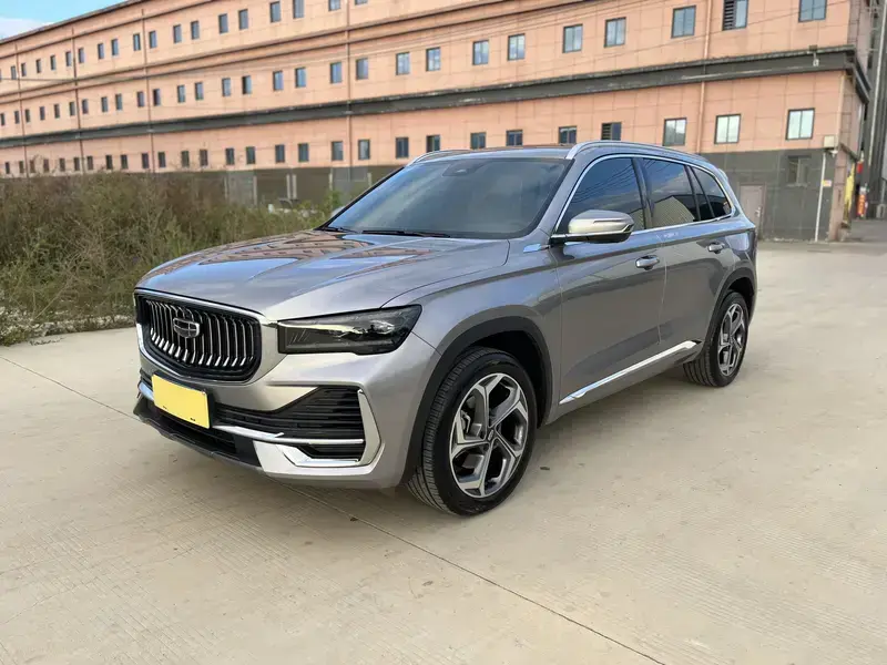 2024 Geely Monjaro с пробегом 7 000 км