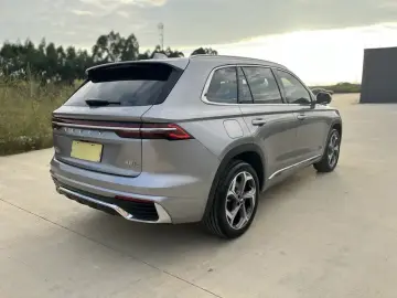 2024 Geely Monjaro с пробегом 7 000 км