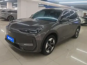 2024 Geely Galaxy E5 с пробегом 30 000 км