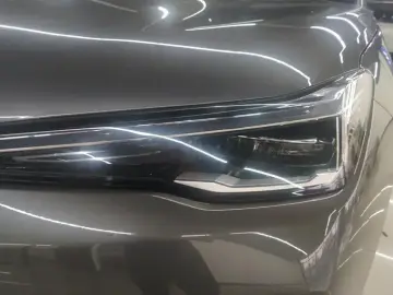 2024 Geely Galaxy E5 с пробегом 30 000 км