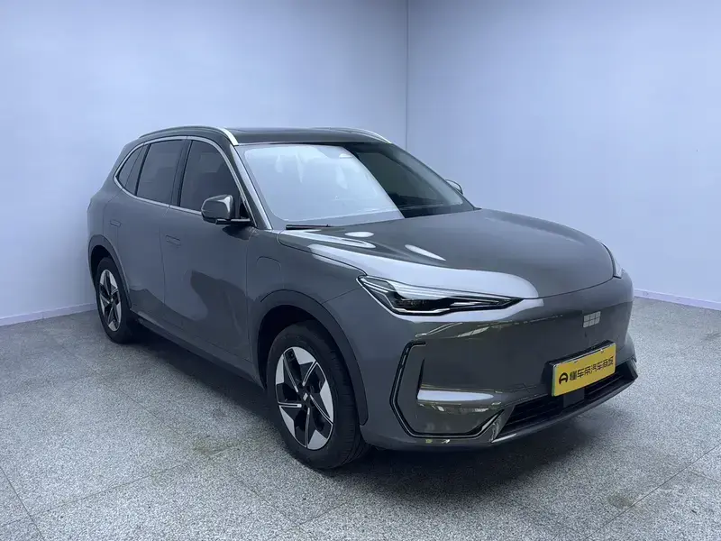 2026 Geely Galaxy E5 с пробегом 7 200 км