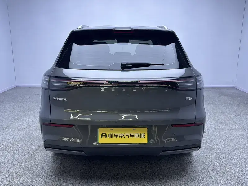 2026 Geely Galaxy E5 с пробегом 7 200 км