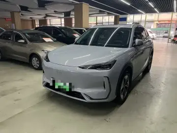 Geely Galaxy E5