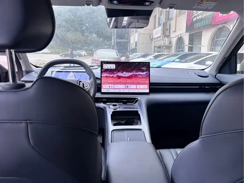 2026 Geely Galaxy E5 с пробегом 3 000 км