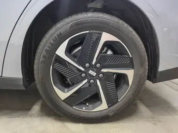 2025 Geely Galaxy L6 с пробегом 7 200 км