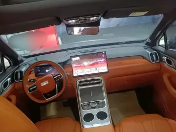 2026 Geely Galaxy M7 с пробегом 4 400 км