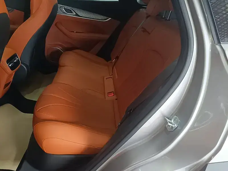 2026 Geely Galaxy M7 с пробегом 4 400 км