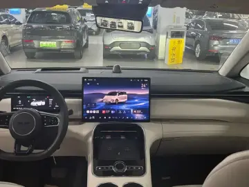 2026 Geely Galaxy V900 с пробегом 7 000 км