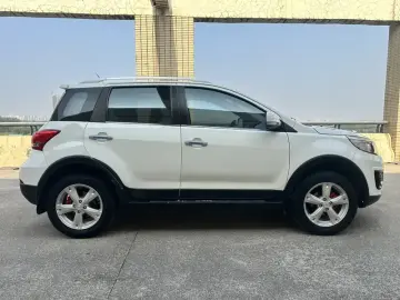 2014 Great Wall Hover M4 с пробегом 99 000 км
