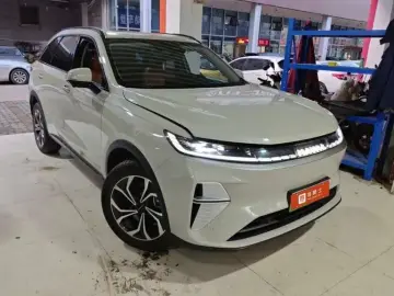 2025 Haval Xiaolong Max с пробегом 8 500 км