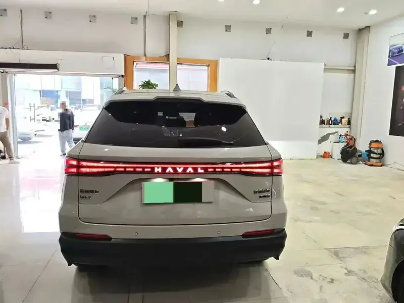 2025 Haval Xiaolong Max с пробегом 26 000 км