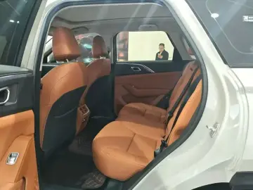 2025 Haval Xiaolong Max с пробегом 26 000 км