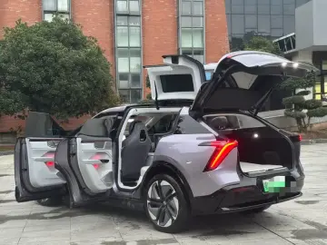 2023 HiPhi Y с пробегом 38 000 км