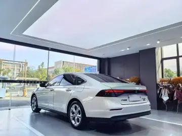 2023 Honda Accord с пробегом 24 000 км
