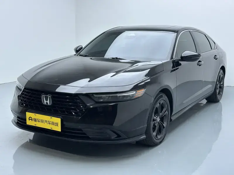 2025 Honda Accord с пробегом 26 100 км
